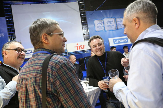 iRU – участник презентации процессоров 6-го поколения Intel® Core™ iRU – участник презентации процессоров 6-го поколения Intel® Core™