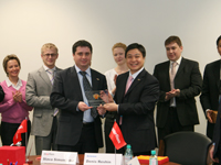 MERLION начинает дистрибуцию ноутбуков Lenovo