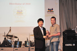 MERLION - «Лучший европейский дистрибутор ViewSonic в 2010 году»