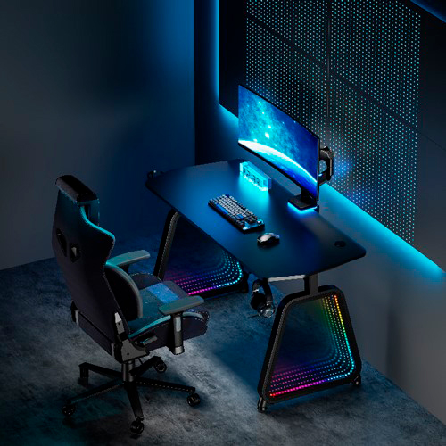 Стол CACTUS с RGB-подсветкой для геймеров и не только